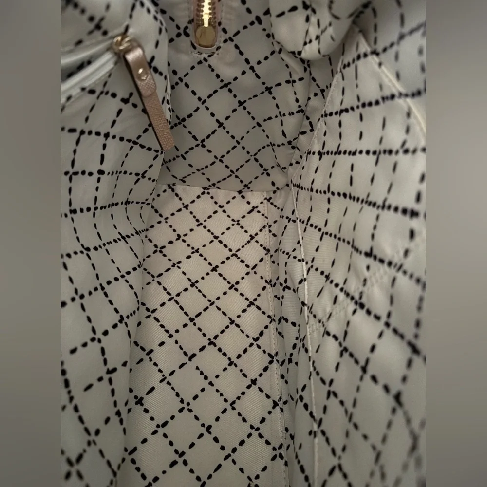 Kate Spade Newbury Lane Cassie Satchel - Picture 10 of 13